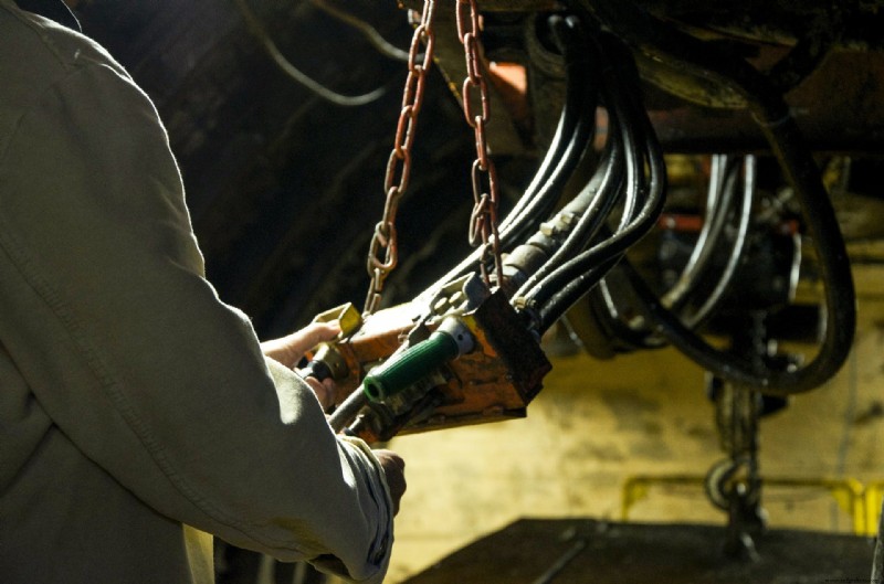 Pourquoi les Groupes Hydrauliques Sur Mesure Offrent Performance et Fiabilité Maximales