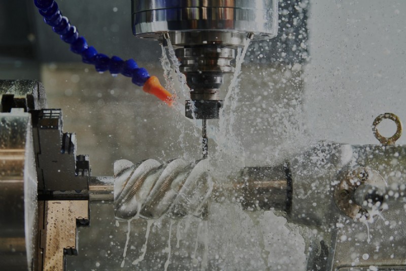 Fast Minute : Usinage CNC 3 axes vs 5 axes — Lequel choisir pour vos pièces ?