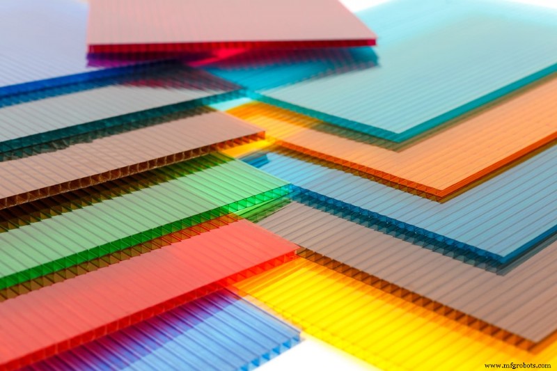 Matériaux Polycarbonate (PC) : Propriétés, applications et grades industriels