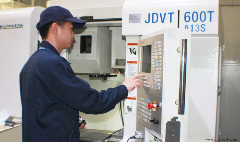 Débloquer la valeur : l externalisation de l usinage CNC améliore la qualité, la vitesse et la rentabilité