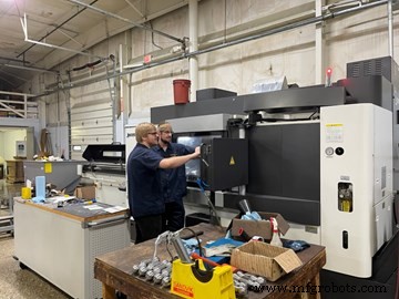 Northern Indiana Axle : atelier CNC amish spécialisé dans les pièces de calèche