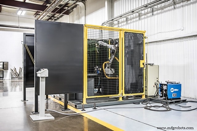 Services d échappement et catalyseurs à Ypsilanti, MI : l automatisation robotique