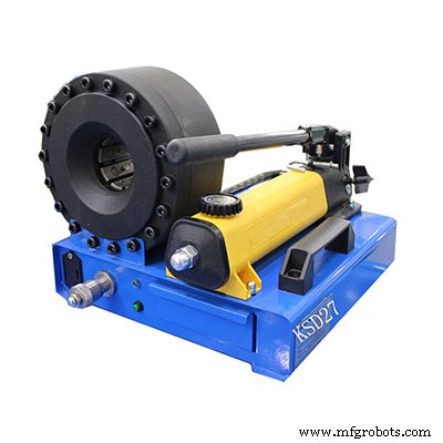 Sertissage de tuyaux hydrauliques : des outils manuels aux machines IoT intelligentes