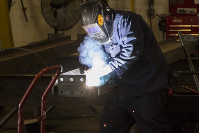 Stratégies essentielles pour accélérer les délais d exécution en fabrication métallique
